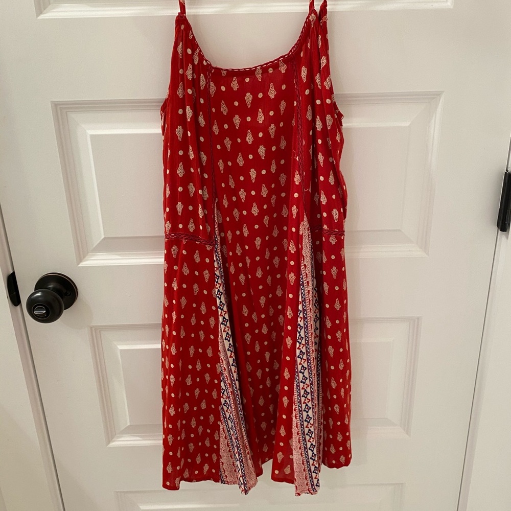 Spaghetti strap pattered sundress